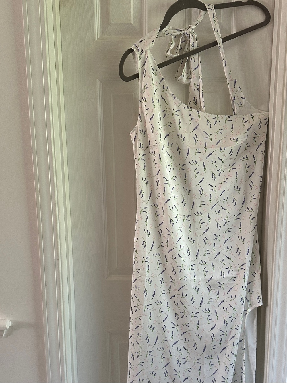 THE DROP NWT White Floral-one shoulder Halter Maxi Dress